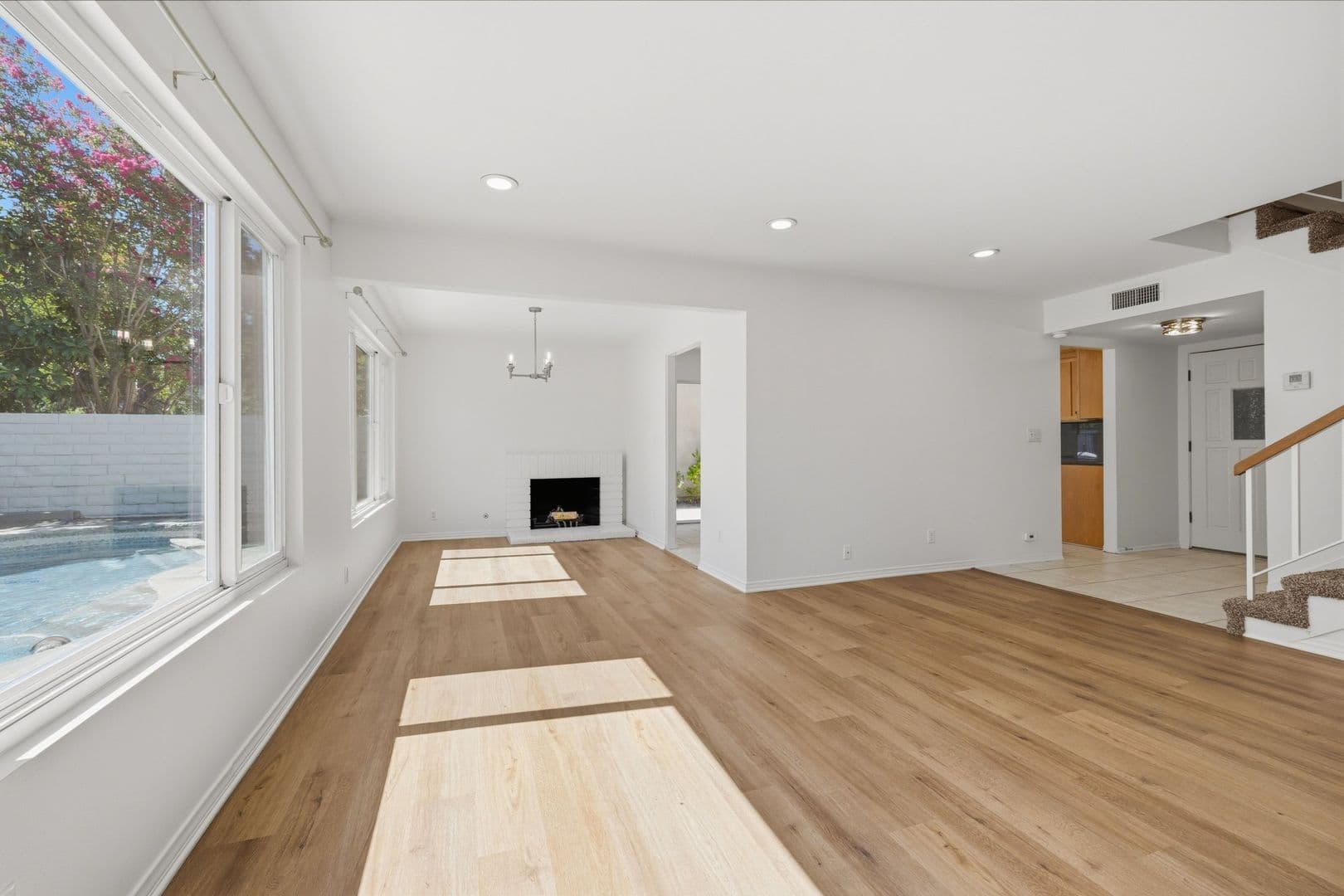 Agoura Hills House: 5658 Slicers Circle