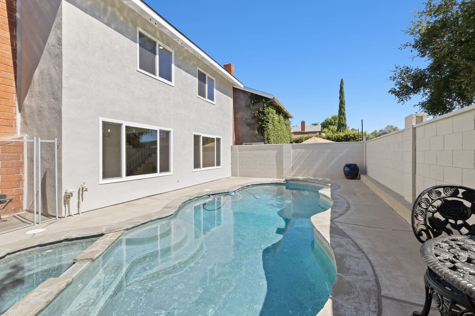 Agoura Hills House: 5658 Slicers Circle