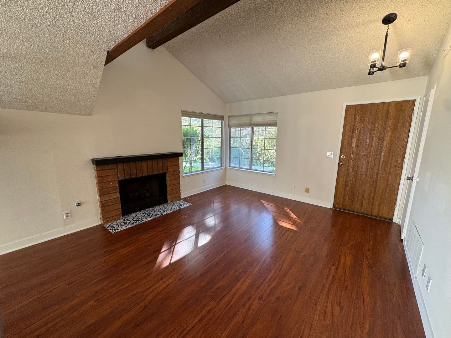 Oak Park House: 6860 Poppyview Drive