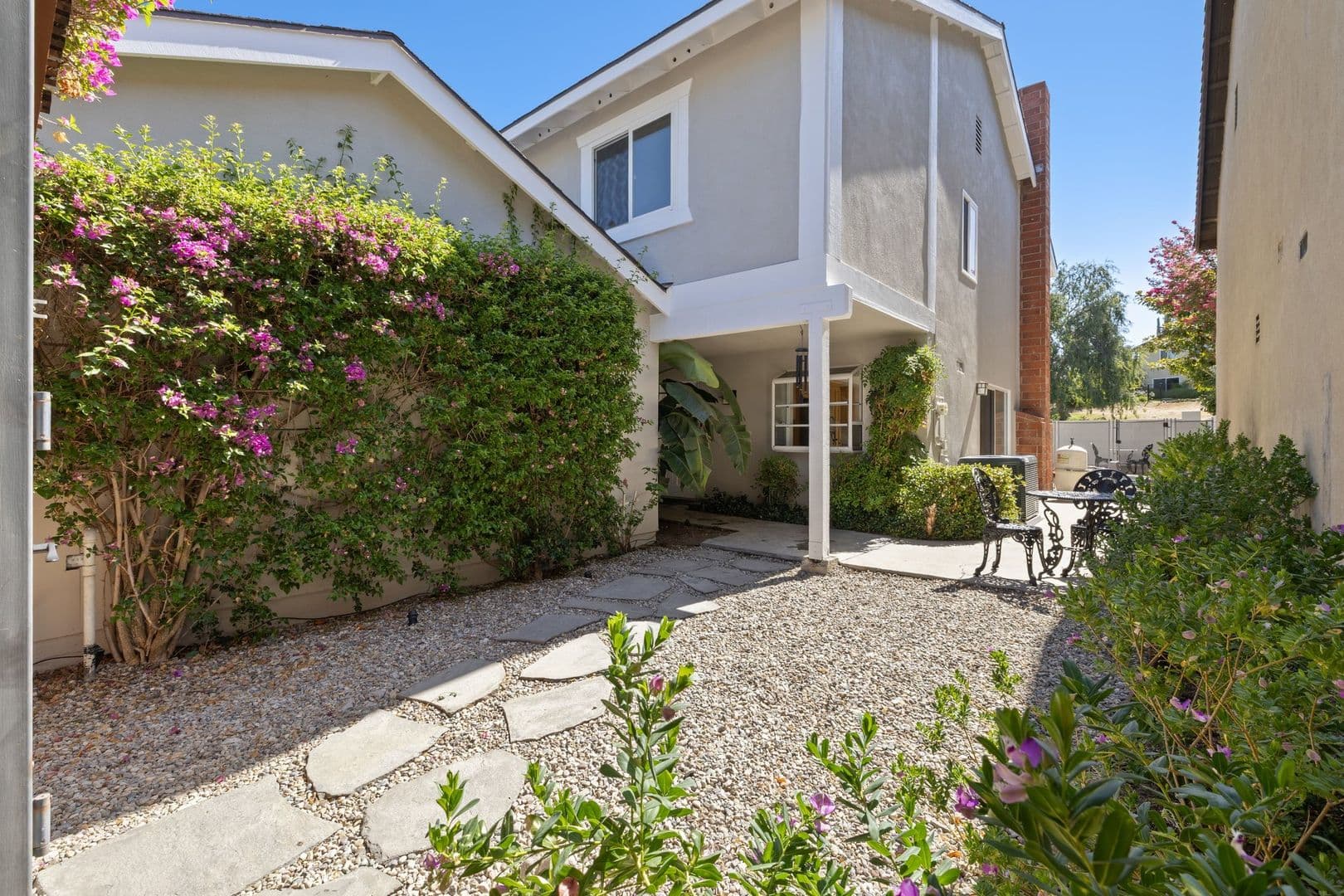 Agoura Hills House: 5658 Slicers Circle