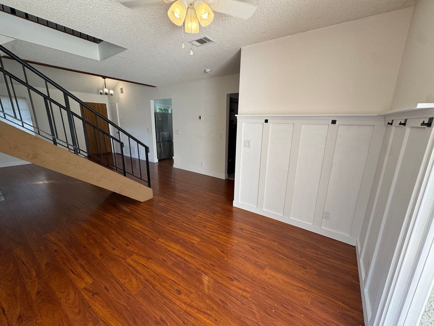 Oak Park House: 6860 Poppyview Drive