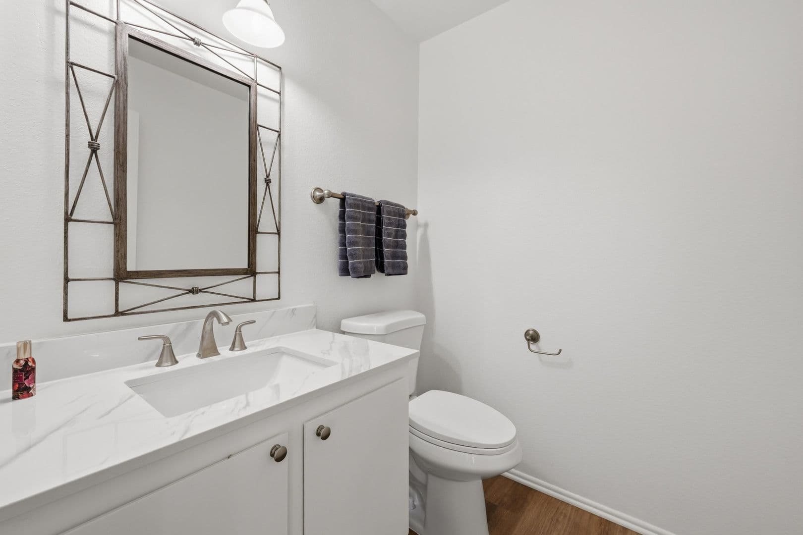Agoura Hills House: 5658 Slicers Circle