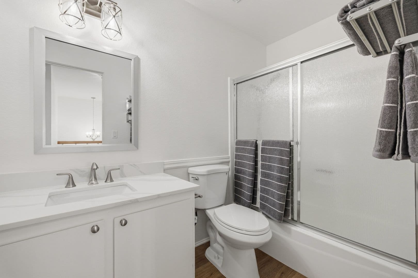 Agoura Hills House: 5658 Slicers Circle