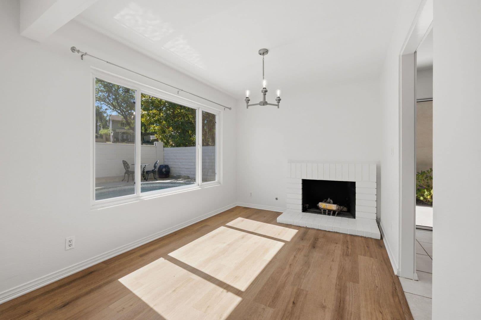 Agoura Hills House: 5658 Slicers Circle
