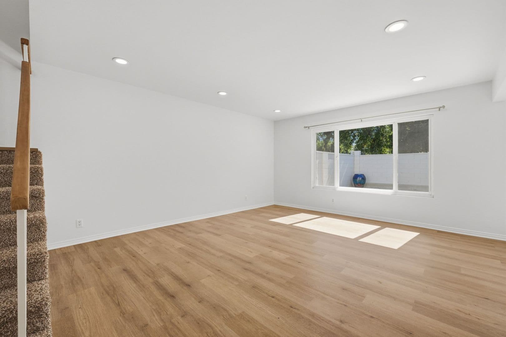 Agoura Hills House: 5658 Slicers Circle