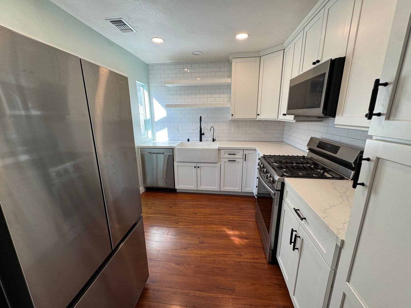Oak Park House: 6860 Poppyview Drive
