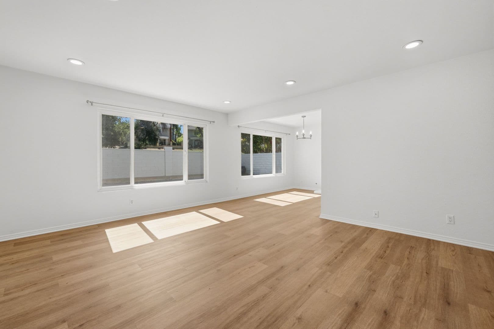 Agoura Hills House: 5658 Slicers Circle