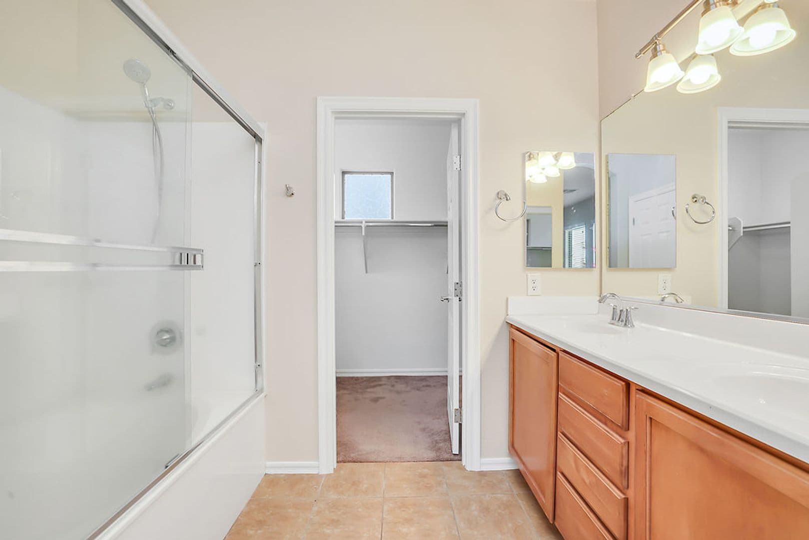 Queen Creek House: 19054 E Seagull Drive