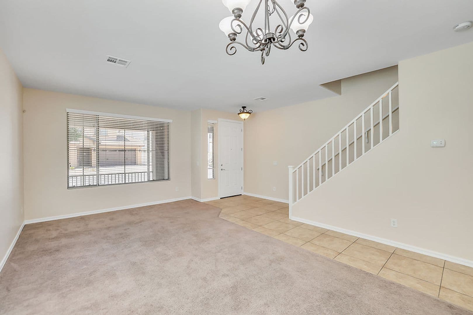 Queen Creek House: 19054 E Seagull Drive