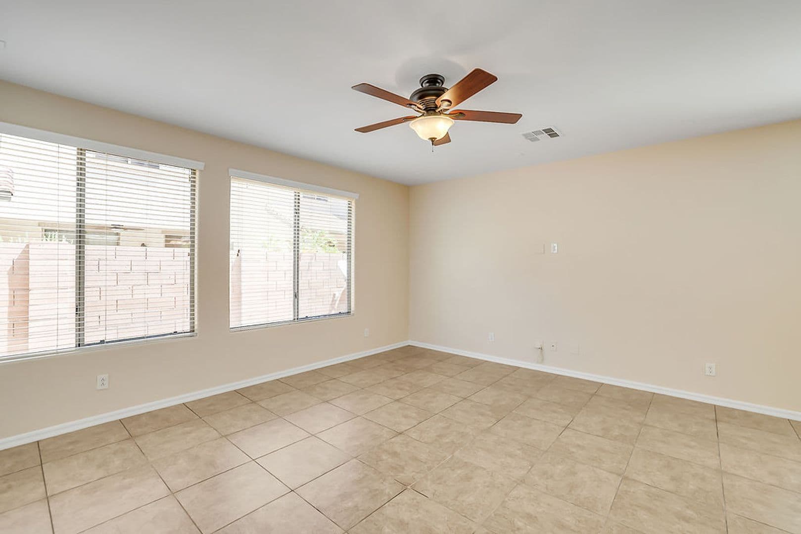 Queen Creek House: 19054 E Seagull Drive