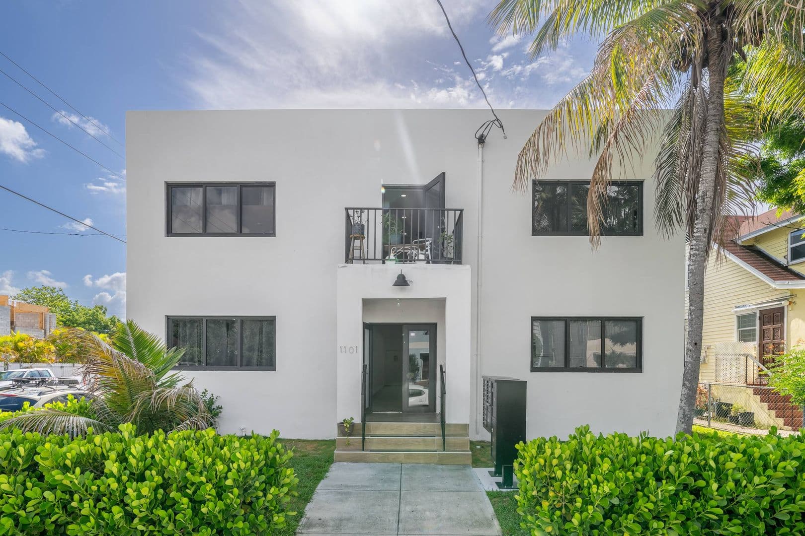 Miami Apartment: 1101 SW 12TH CT