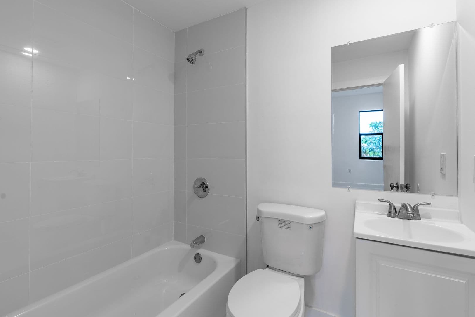 Miami Apartment: 2961 SW 5TH ST