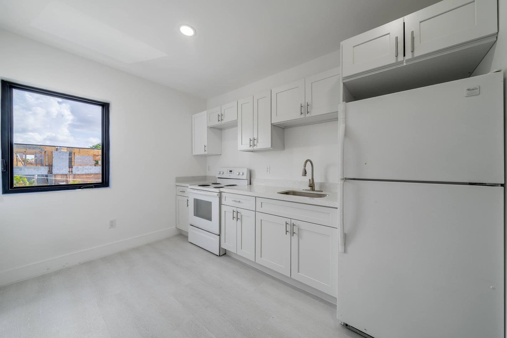 Miami Apartment: 1101 SW 12TH CT