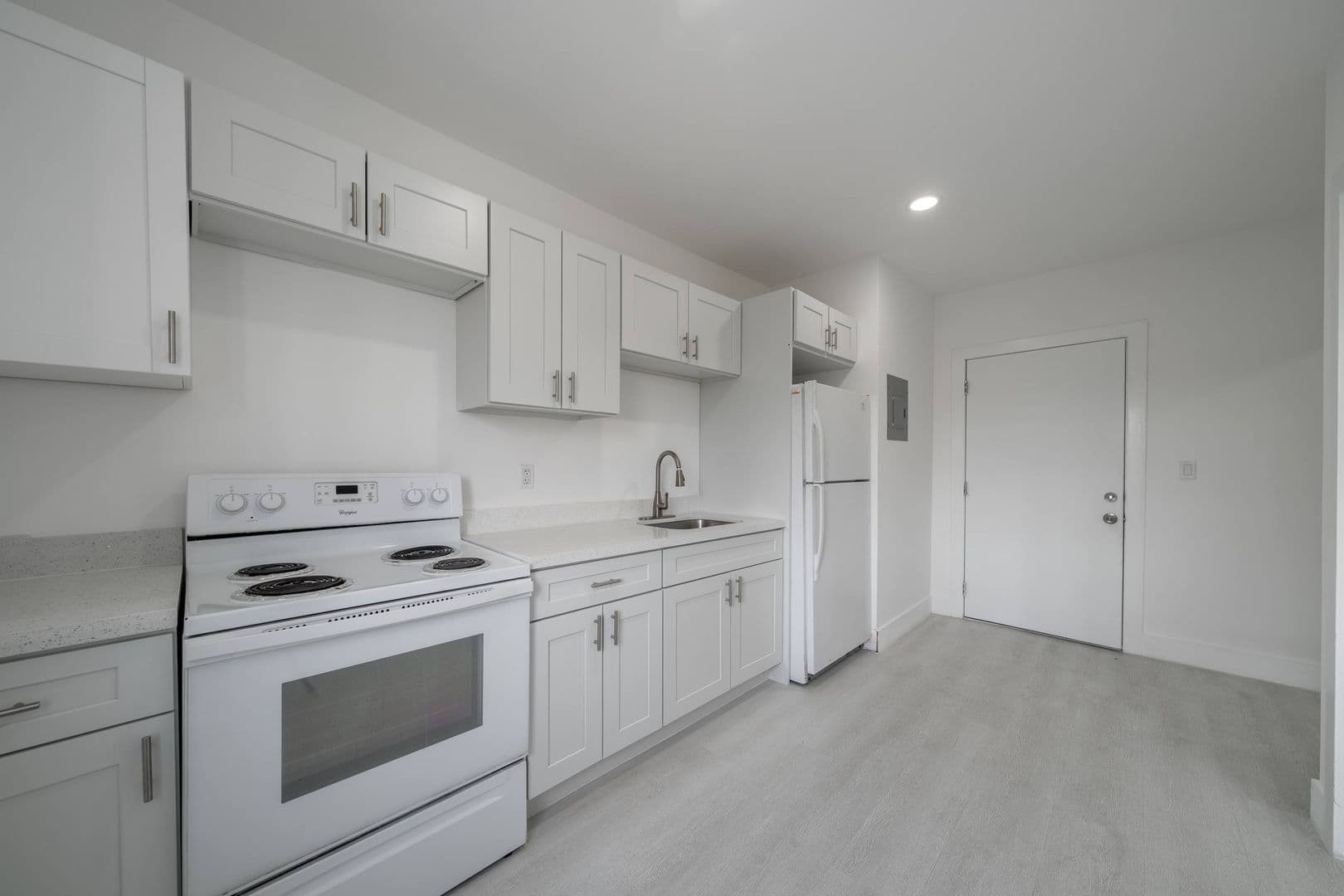Miami Apartment: 1101 SW 12TH CT