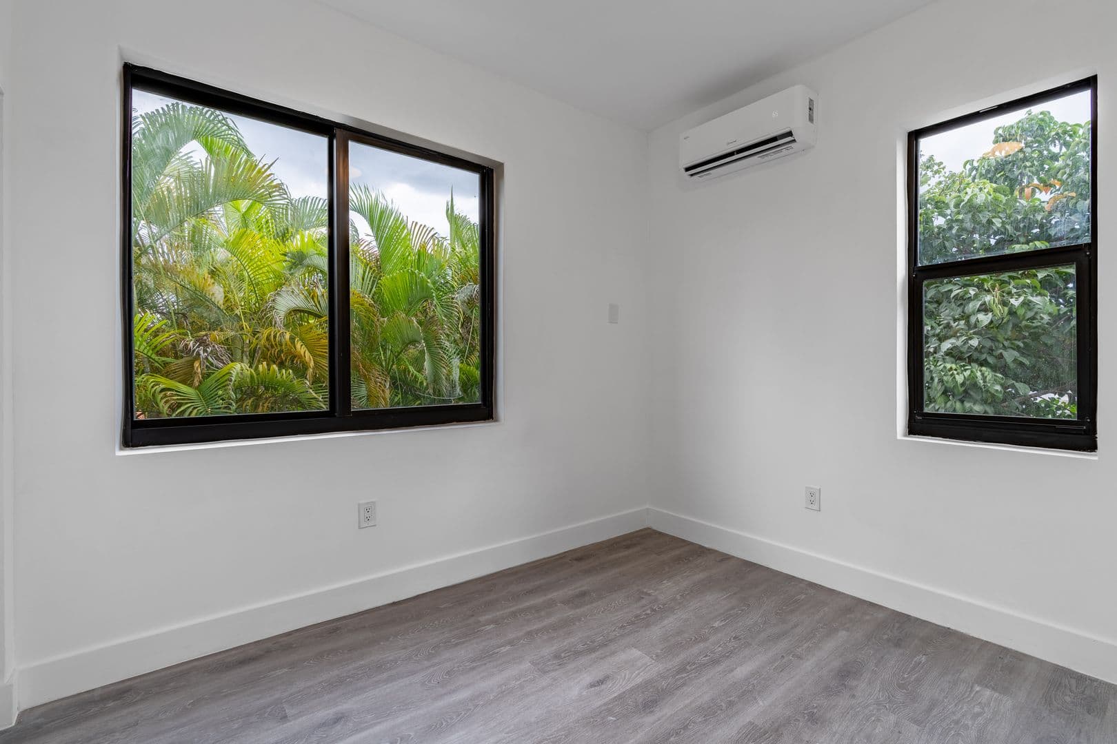 Miami Apartment: 2961 SW 5TH ST