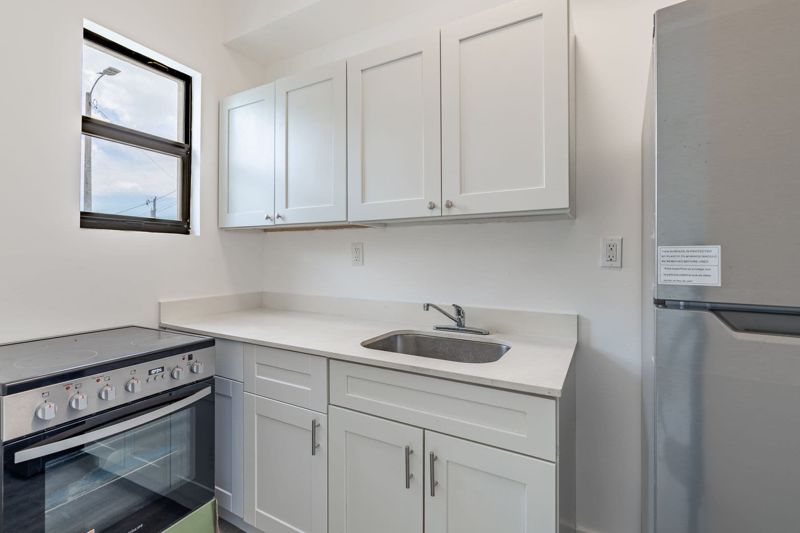 Miami Apartment: 2961 SW 5TH ST