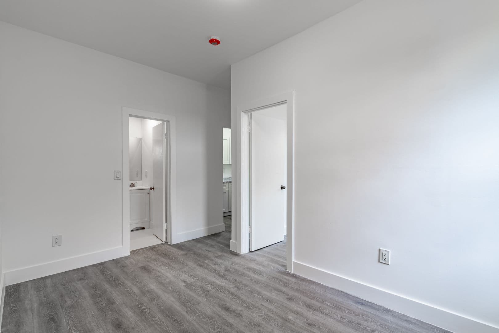Miami Apartment: 2961 SW 5TH ST