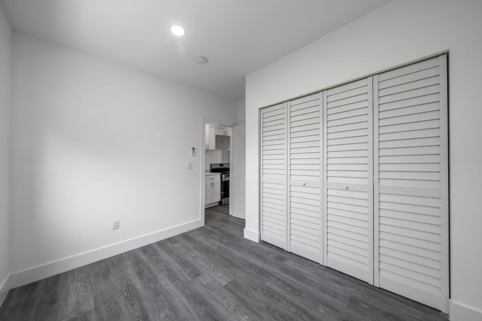 Miami Apartment: 1003 SW 15th AVE