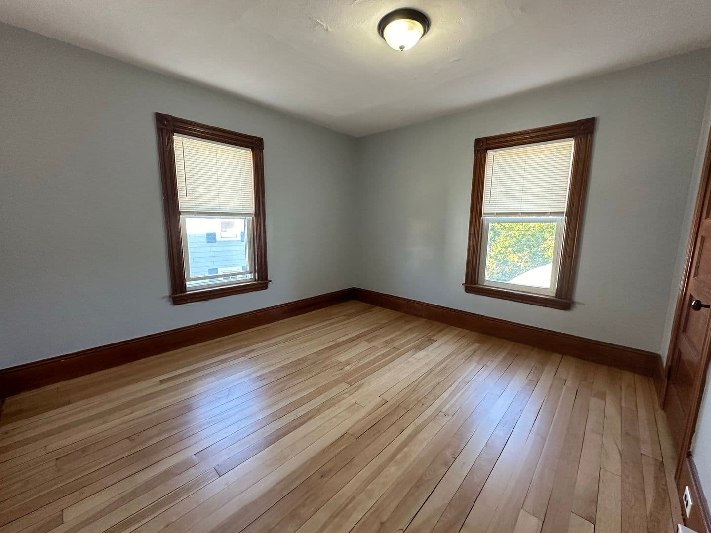 West Manchester Apartment: 449 Kelley Street