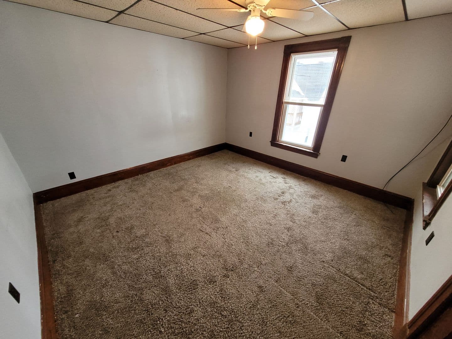 West Manchester Apartment: 355 Rimmon St.
