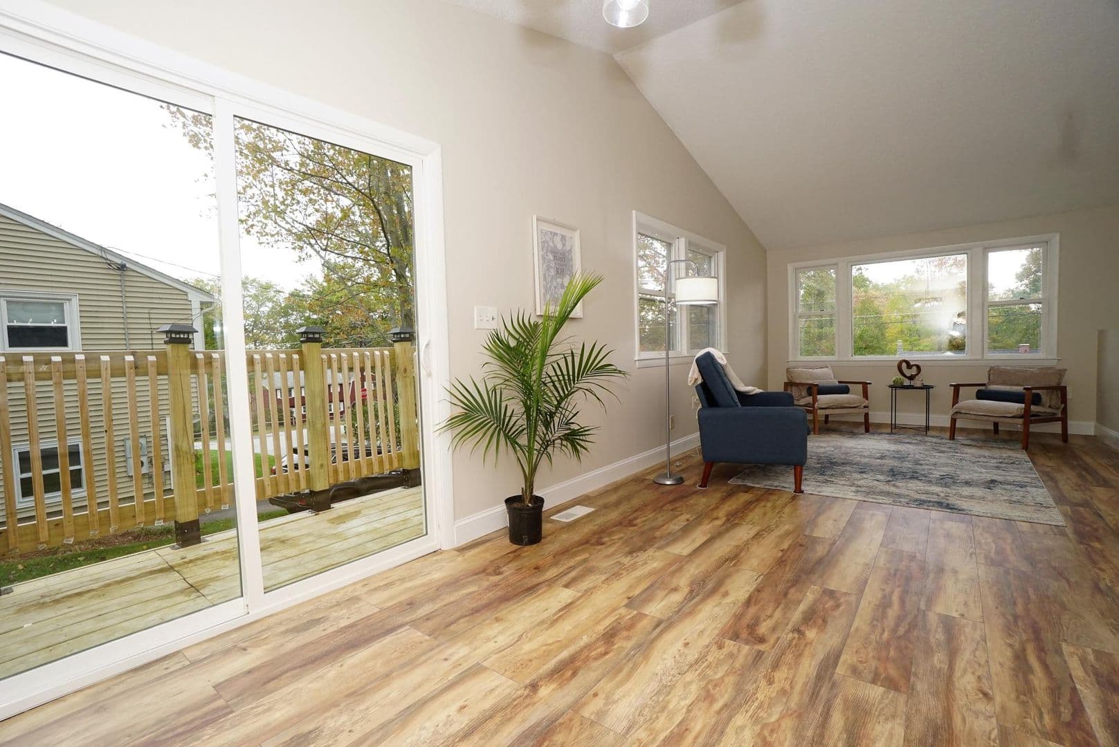 Nashua House: 42 Woodfield St