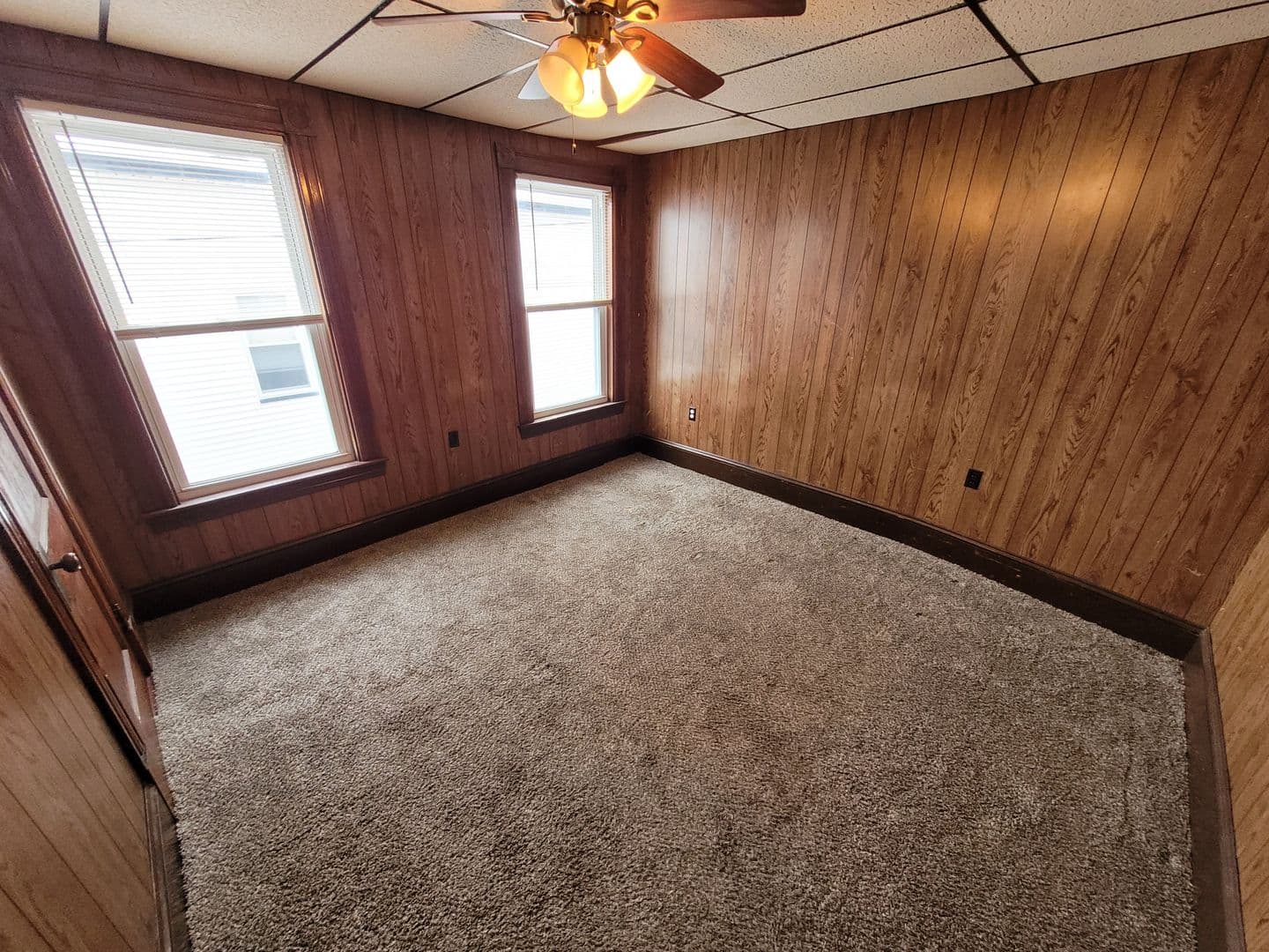 West Manchester Apartment: 355 Rimmon St.