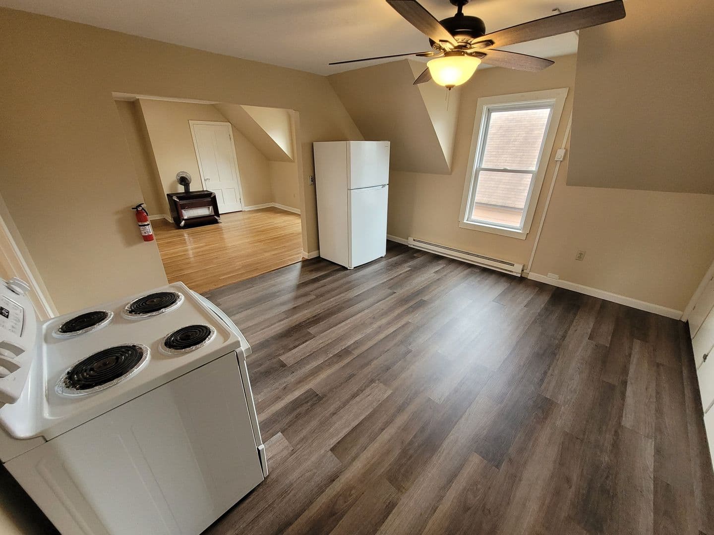 West Manchester Apartment: 276 Notre Dame Ave #3
