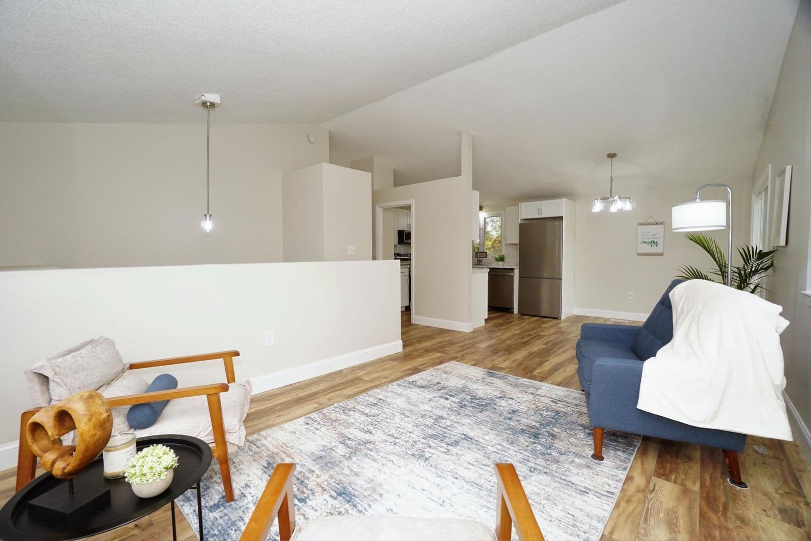 Nashua House: 42 Woodfield St