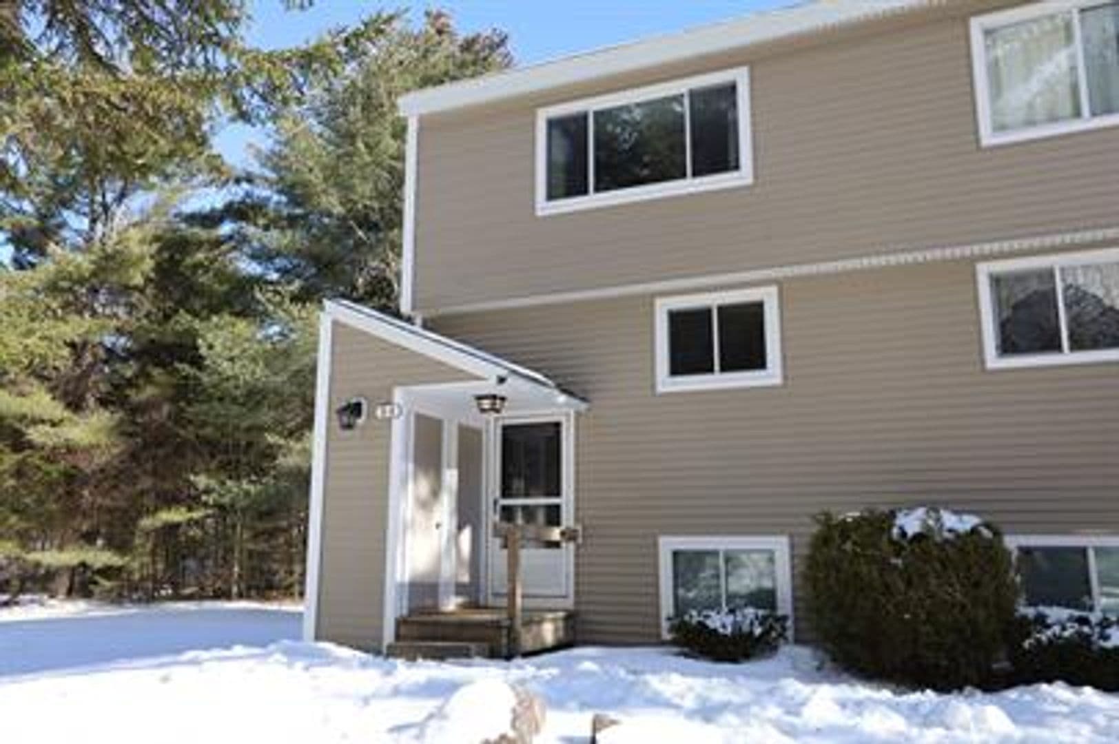 Thornton Apartment: 52 Orris Road