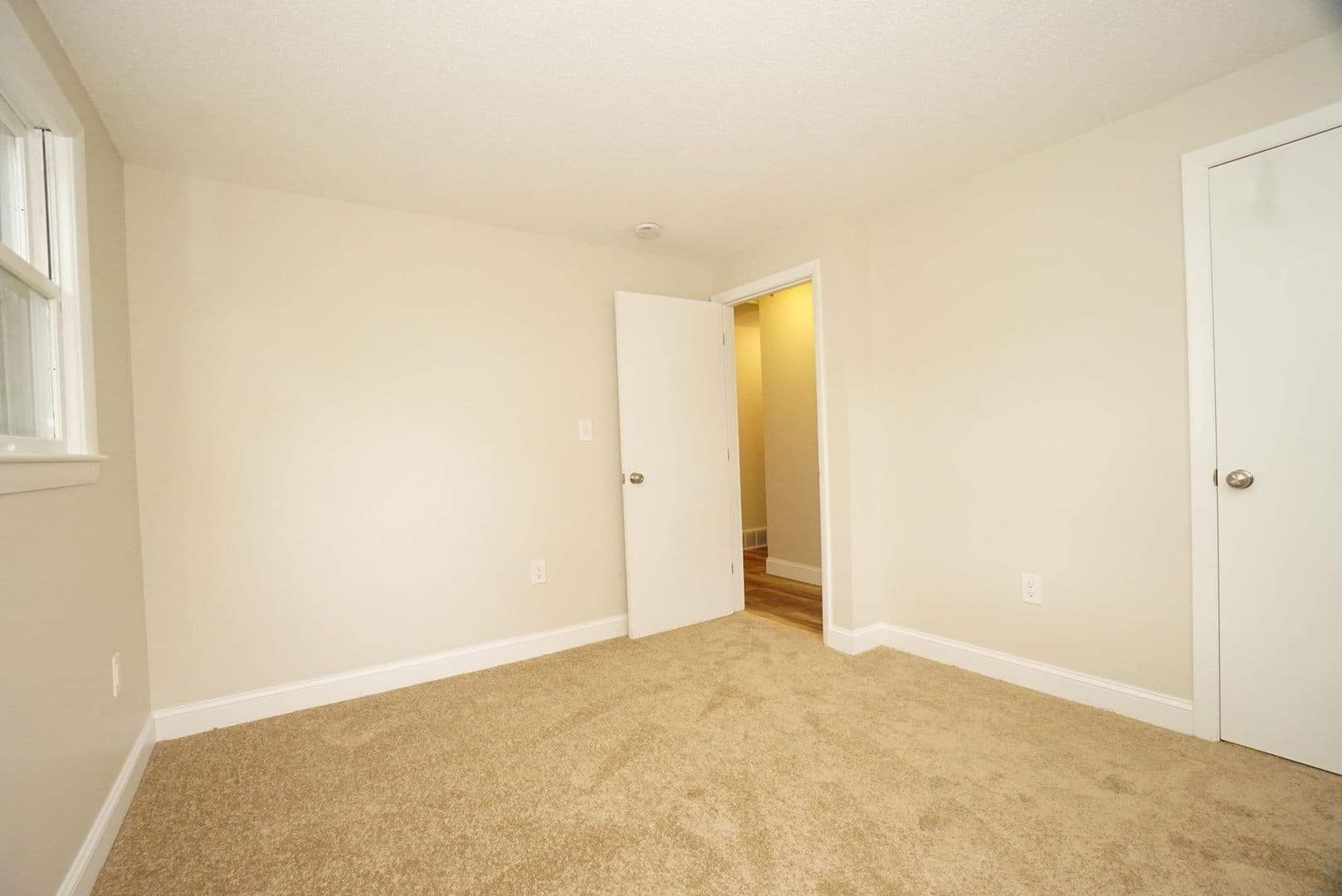 Nashua House: 42 Woodfield St