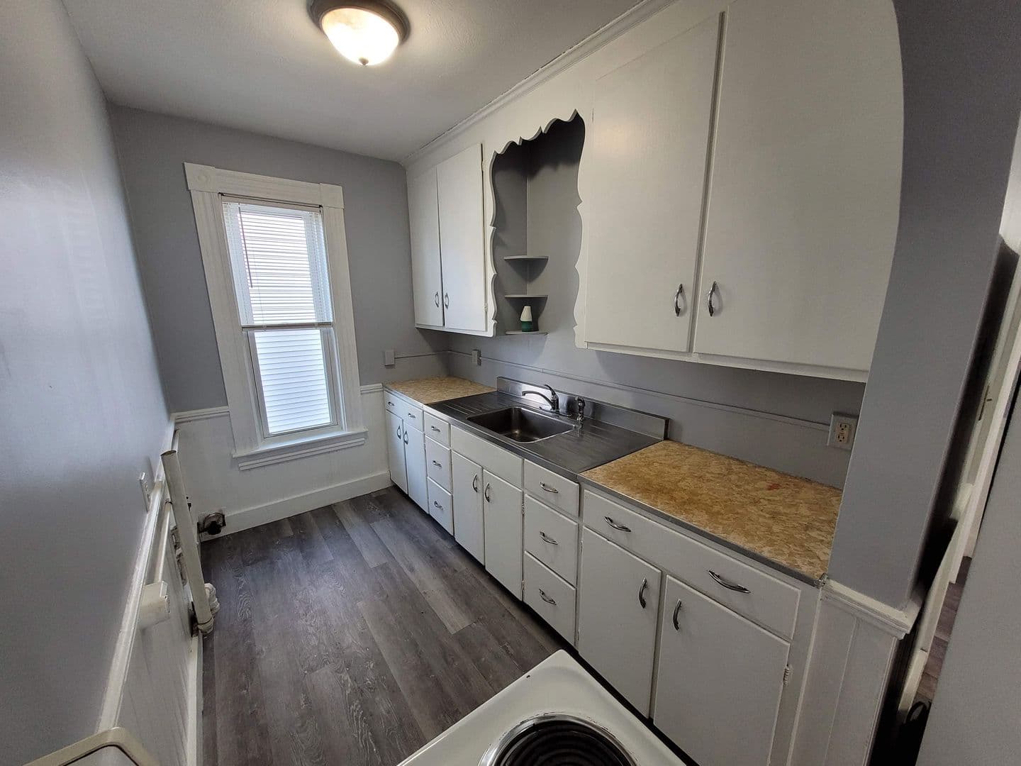 West Manchester Apartment: 435 Dubuque St.
