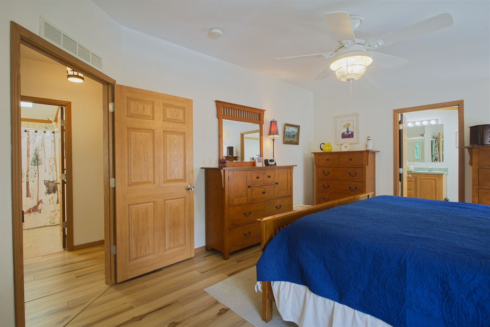 Campton House: 12 Trapper Rd