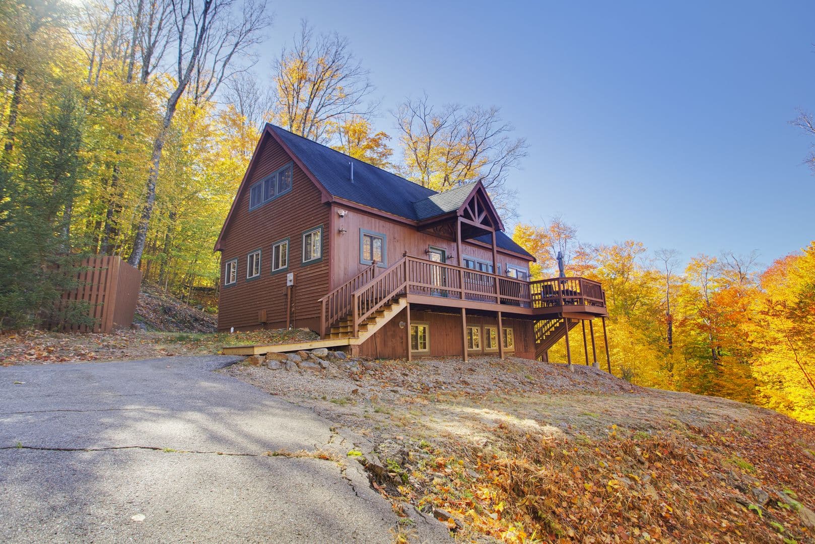 Campton House: 157 Summit Dr