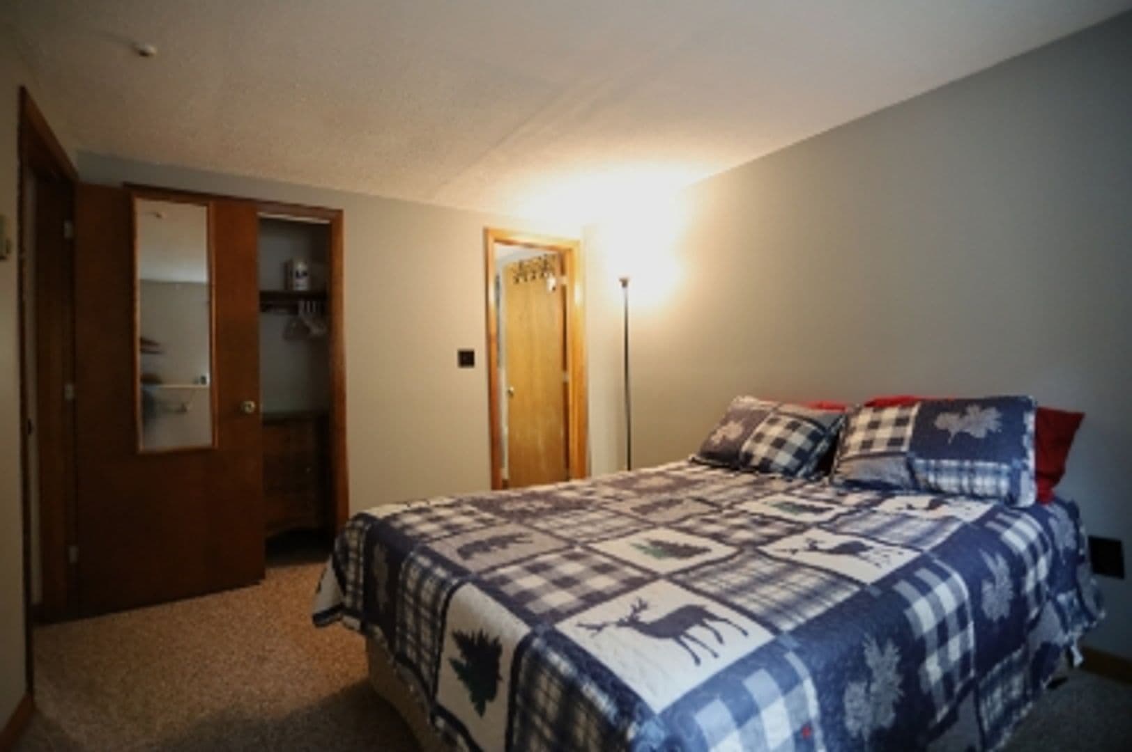 Thornton Apartment: 52 Orris Road