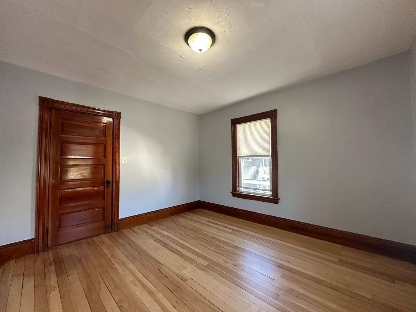 West Manchester Apartment: 449 Kelley Street