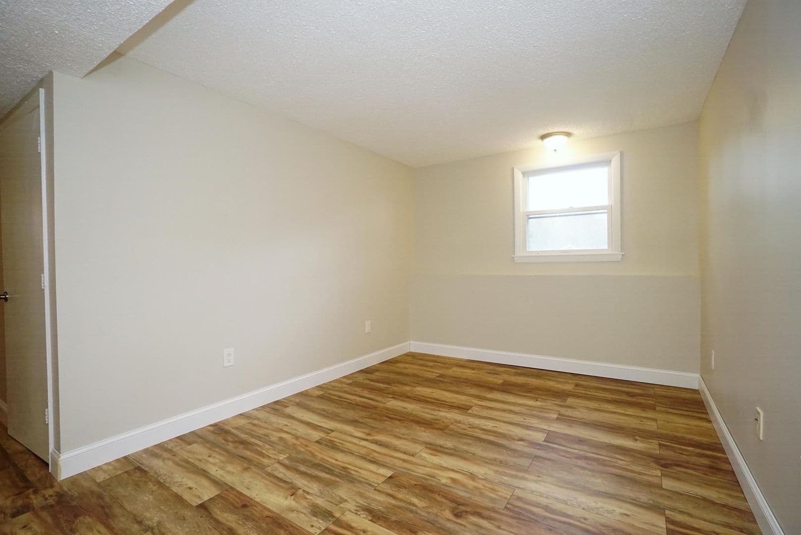 Nashua House: 42 Woodfield St