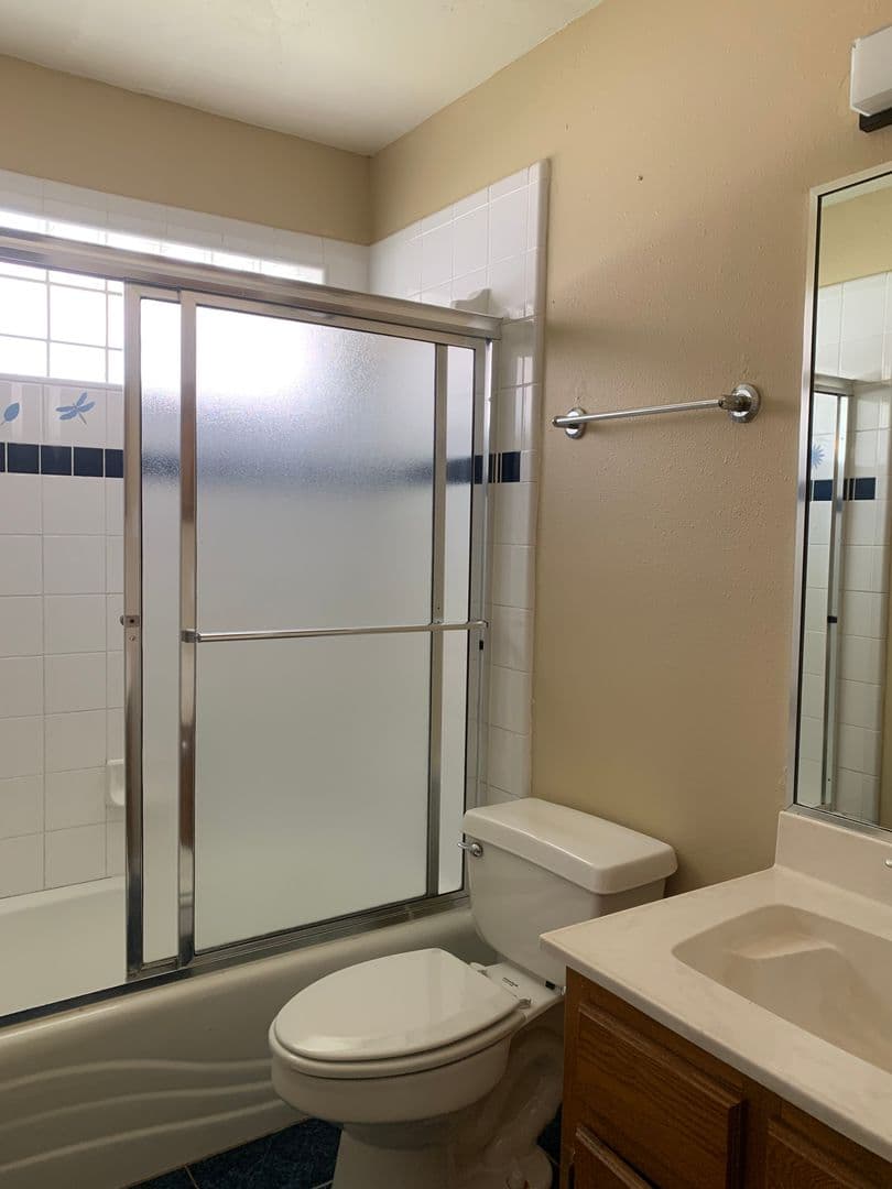 MCALLEN Apartment: 1204 SANDPIPER AVE.