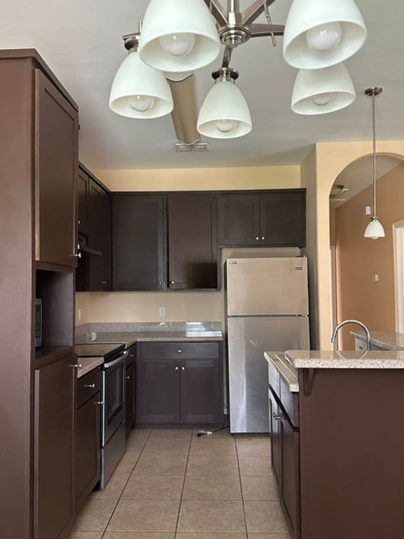 Edinburg Apartment: 1804 Horsetail Falls
