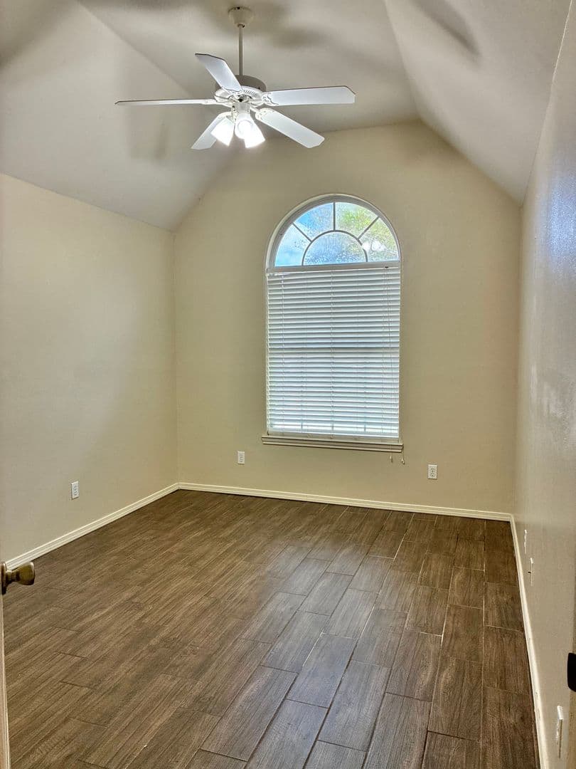 McAllen House: 3503 N. 41st Lane