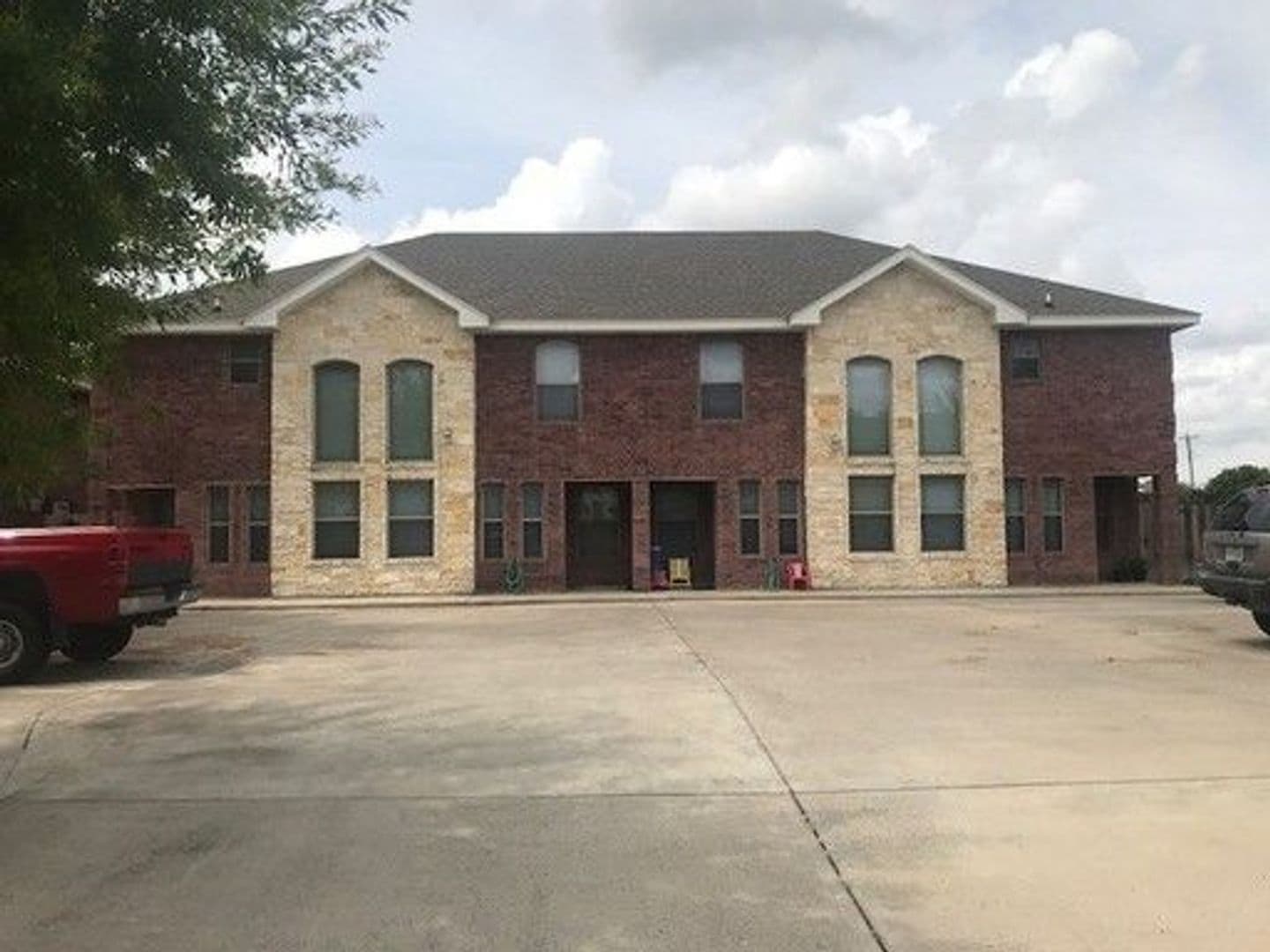 McAllen Apartment: 102 S. 48th Lane