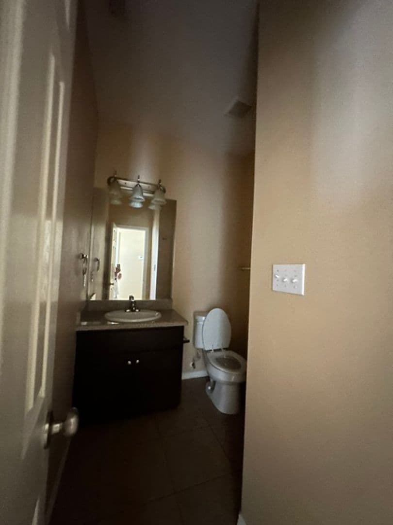 Edinburg Apartment: 1804 Horsetail Falls
