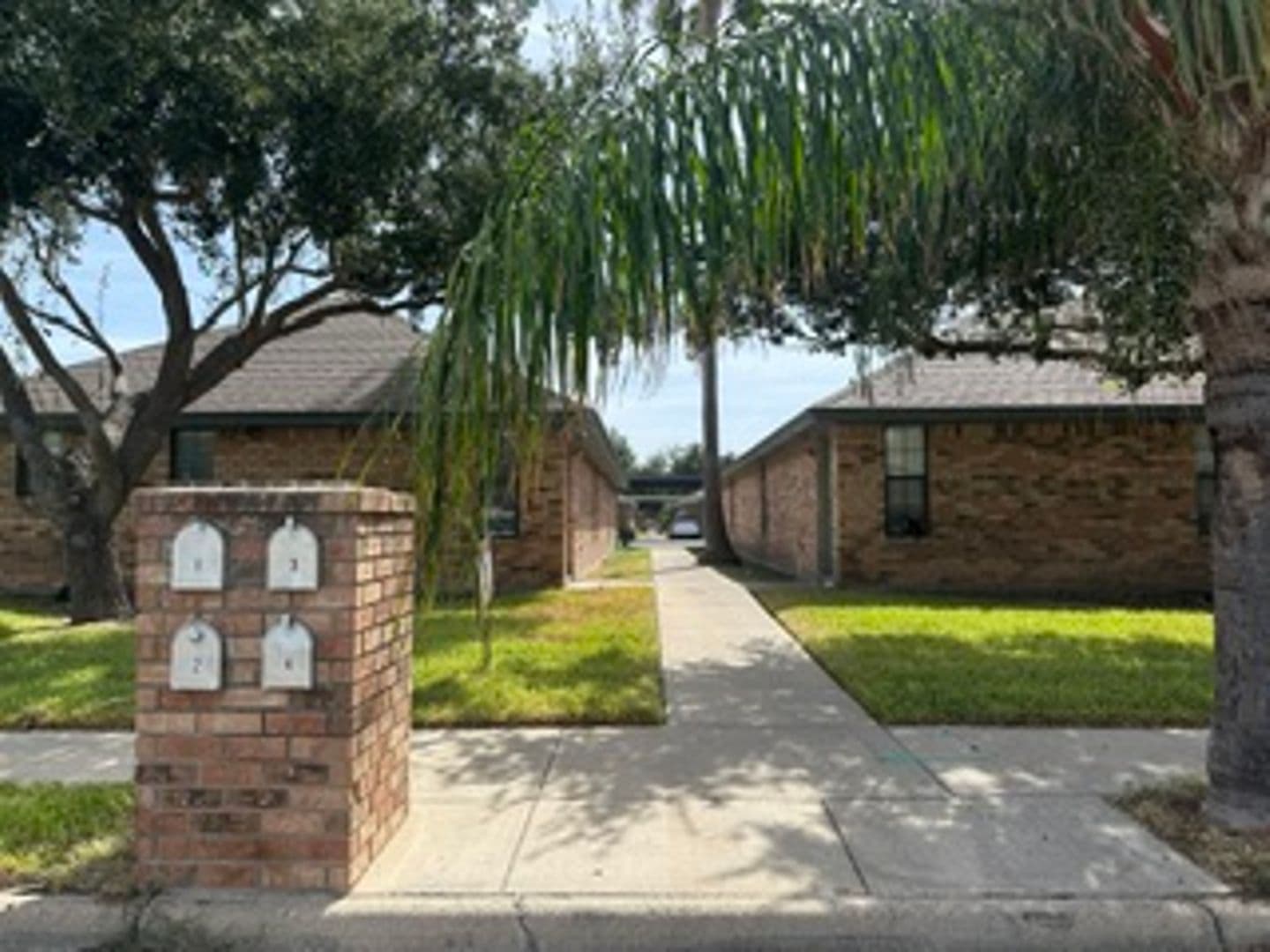Edinburg Apartment: 1002 Lexington Circle