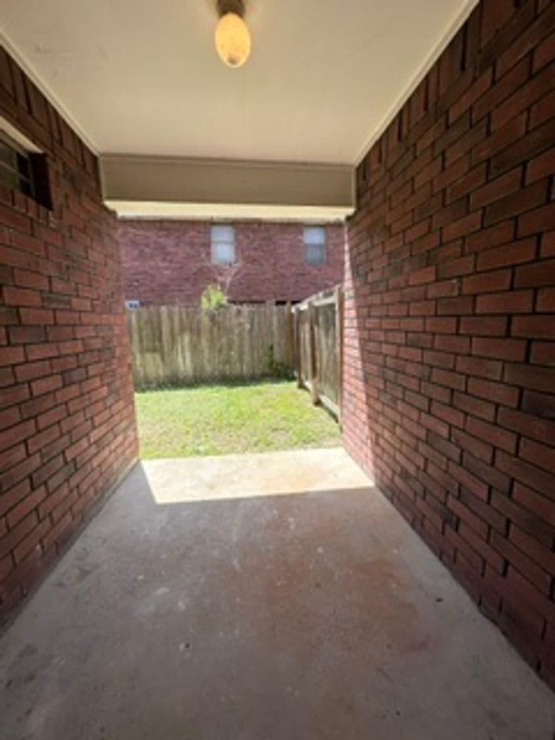 McAllen Apartment: 102 S. 48th Lane