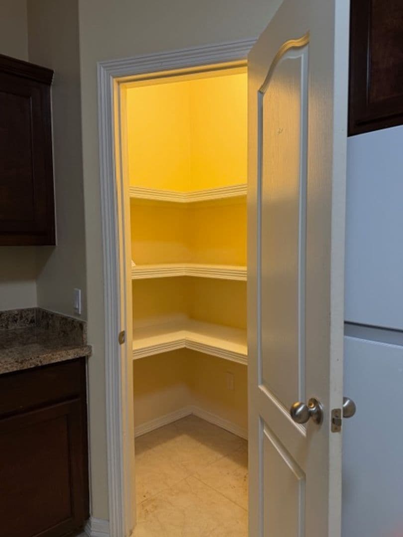 MCALLEN Apartment: 700 SUNSET
