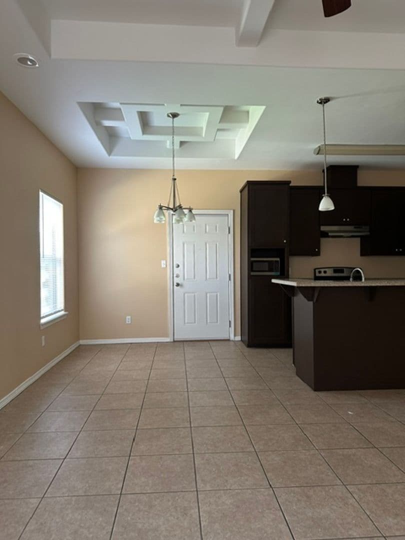 Edinburg Apartment: 1804 Horsetail Falls