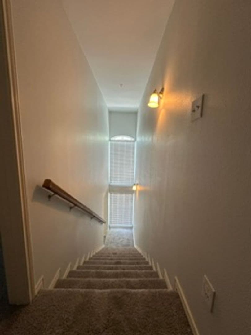 McAllen Apartment: 102 S. 48th Lane