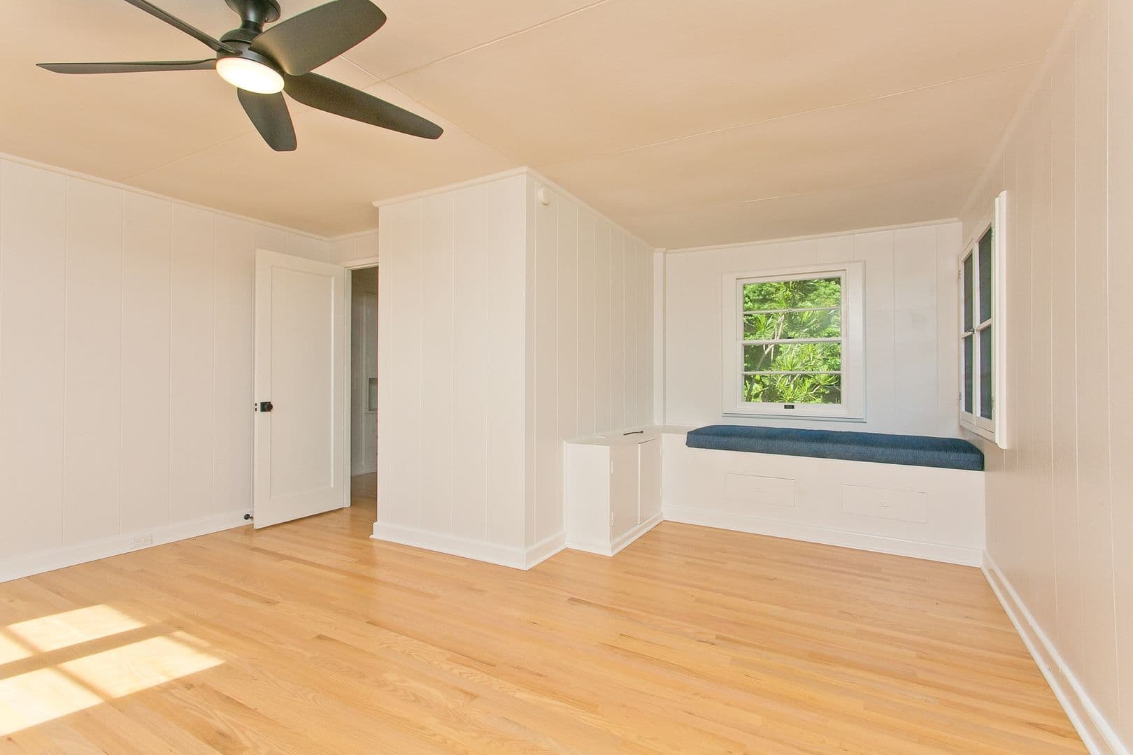 Honolulu House: 3125 Huelani Pl