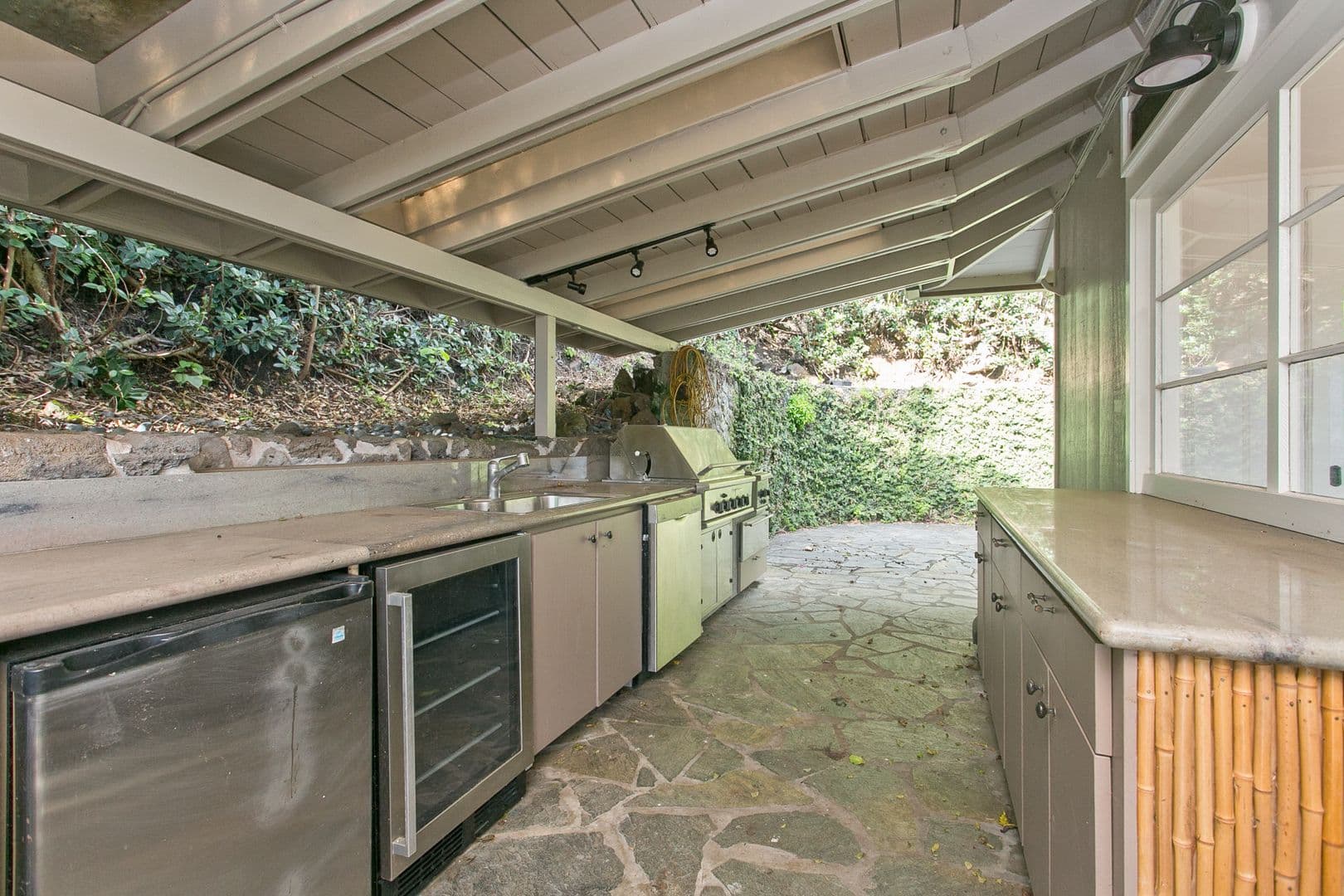 Honolulu House: 3125 Huelani Pl