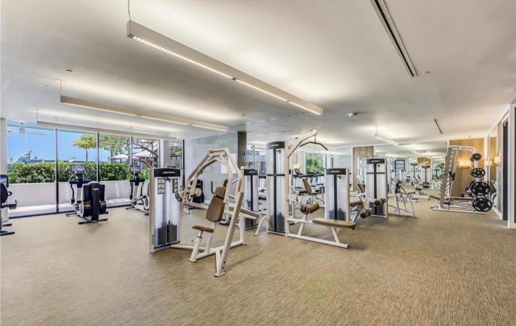 Honolulu House: 888 Kapiolani Blvd. Unit 2505