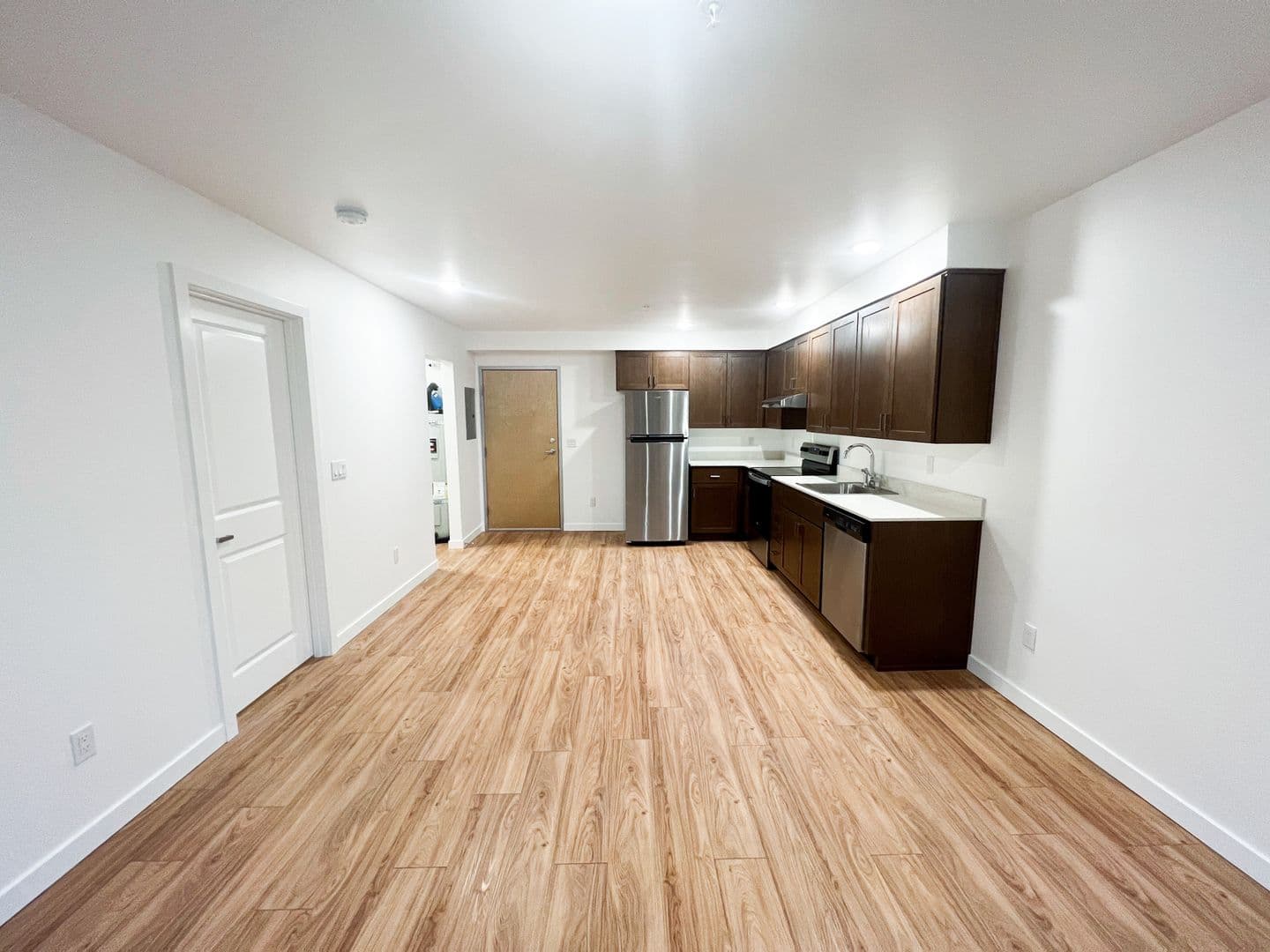 Hood River Apartment: 230 Clearwater Lane